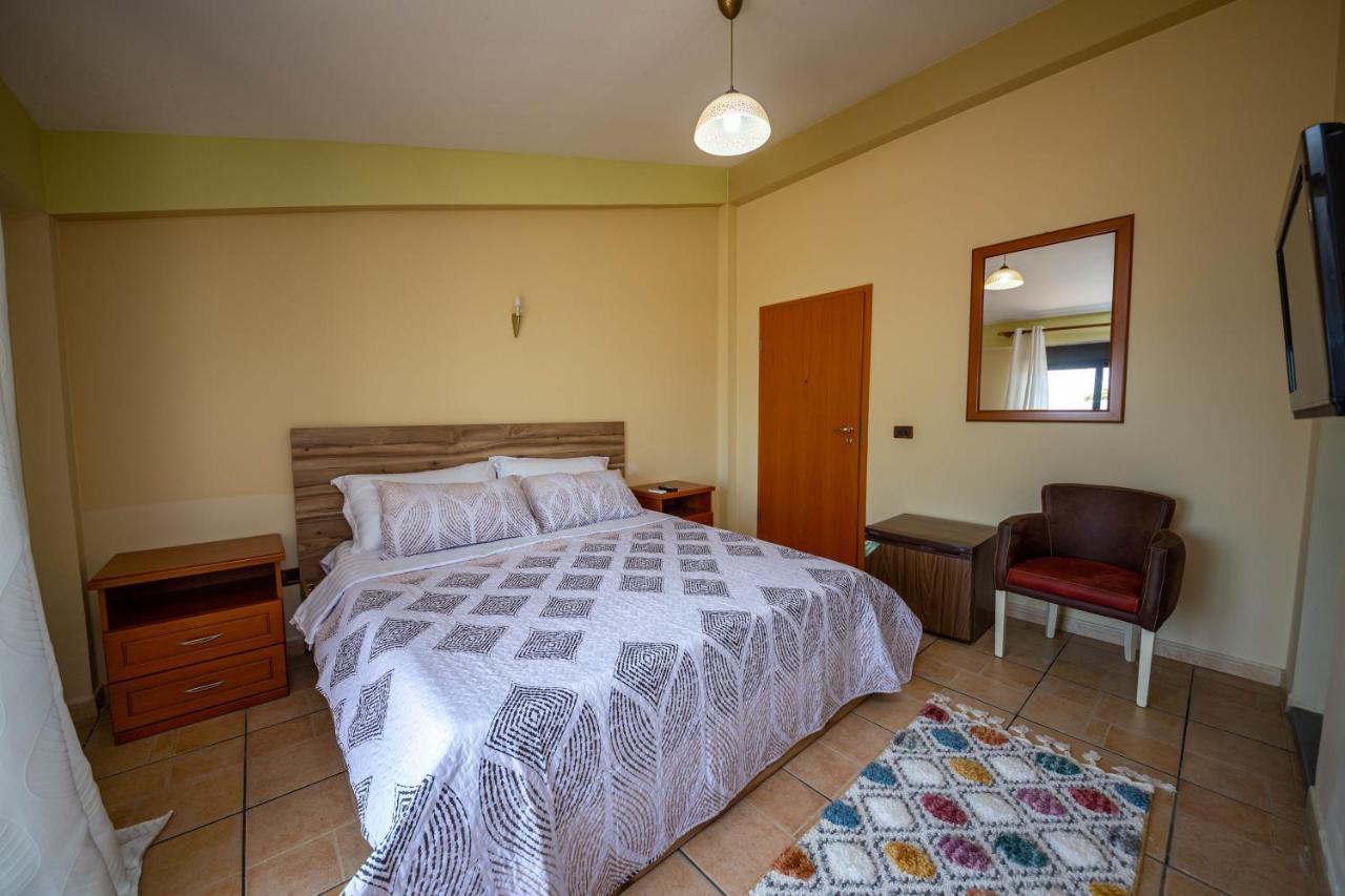 Galante Hotel Durrës Kültér fotó