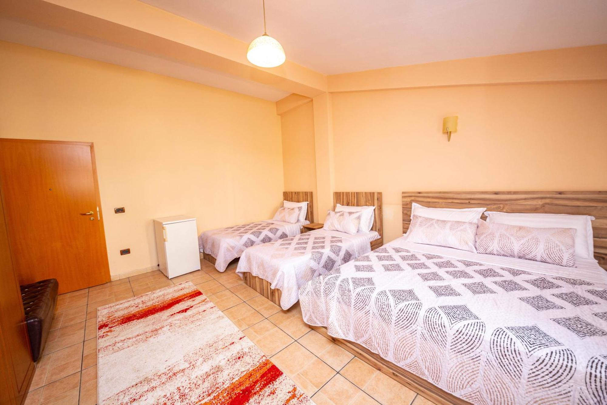 Galante Hotel Durrës Kültér fotó